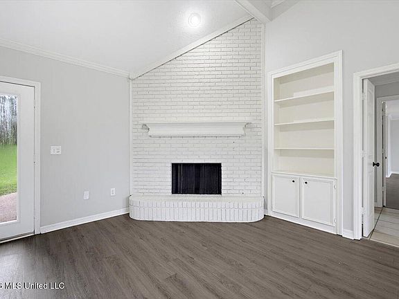 5th image of 108 Cypress Ridge Dr