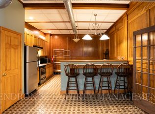 1425 5th Ave, Troy, NY 12180