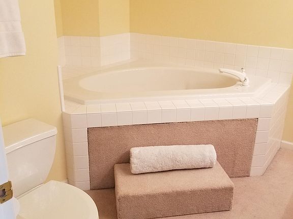 Whirlpool Tub