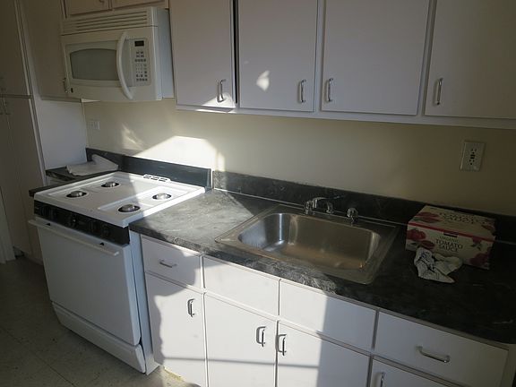 2nd image of 7402 Bay Pkwy APT D06