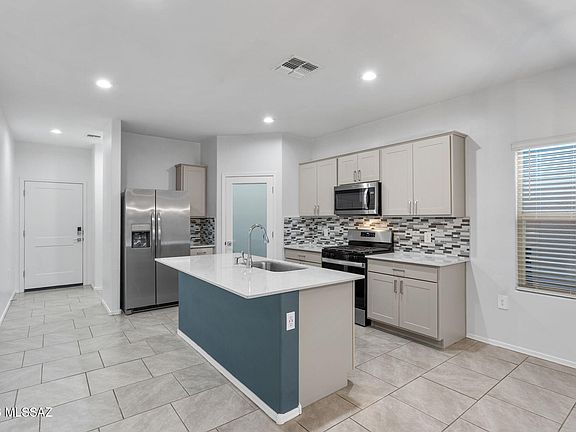 4th image of 3565 N Kellen Canyon Ct