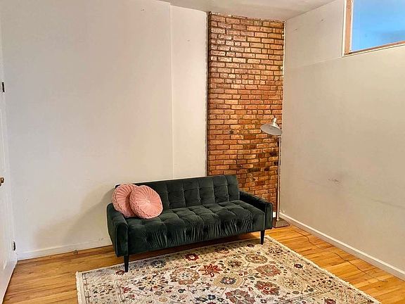2nd image of 115 E 102nd St APT 3C