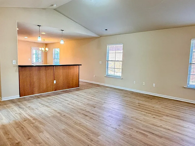 28118 Kawana Ct — Photo 3