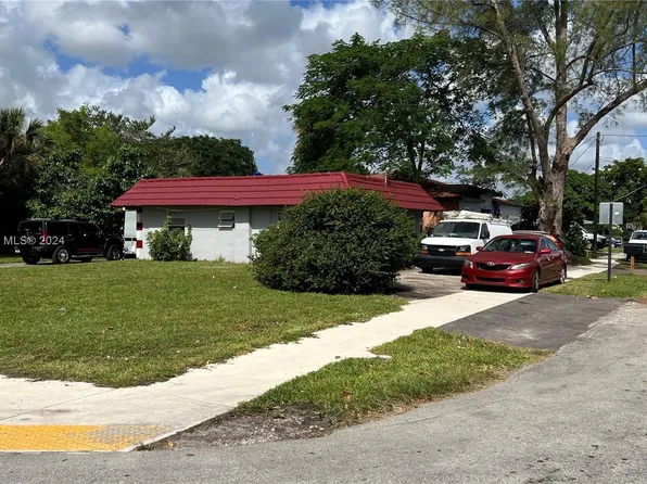 2701 NW 18th Ter, Fort Lauderdale, FL 33311