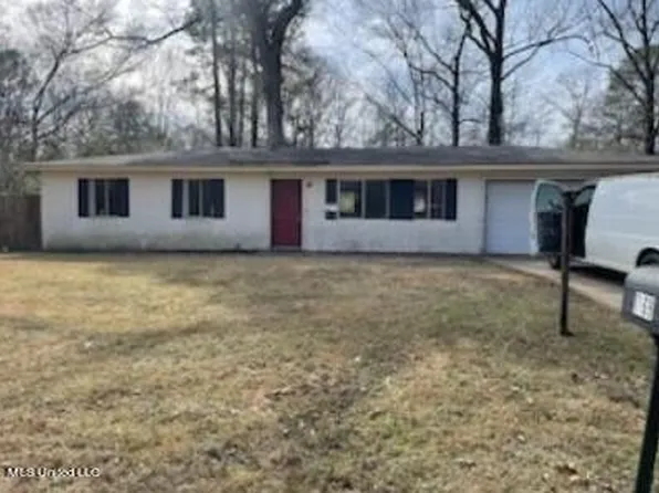 1169 Wooddell Dr, Jackson, MS 39212
