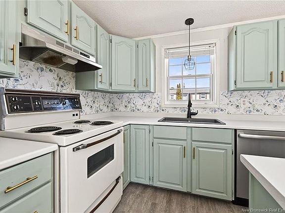 4th image of 66 Sophie Ln