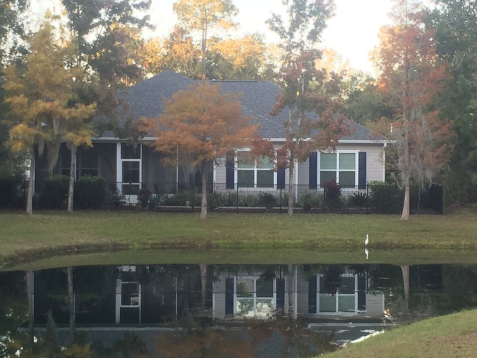 2nd image of 2637 NW 41st Ave