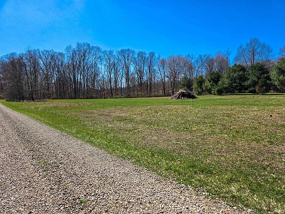 2nd image of 4268 E Farr Rd