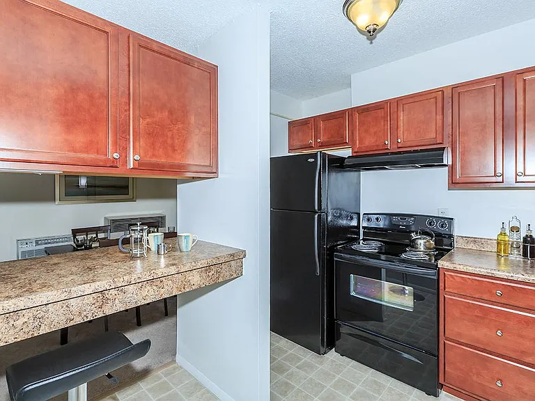 North Wood Apartments — Photo 19