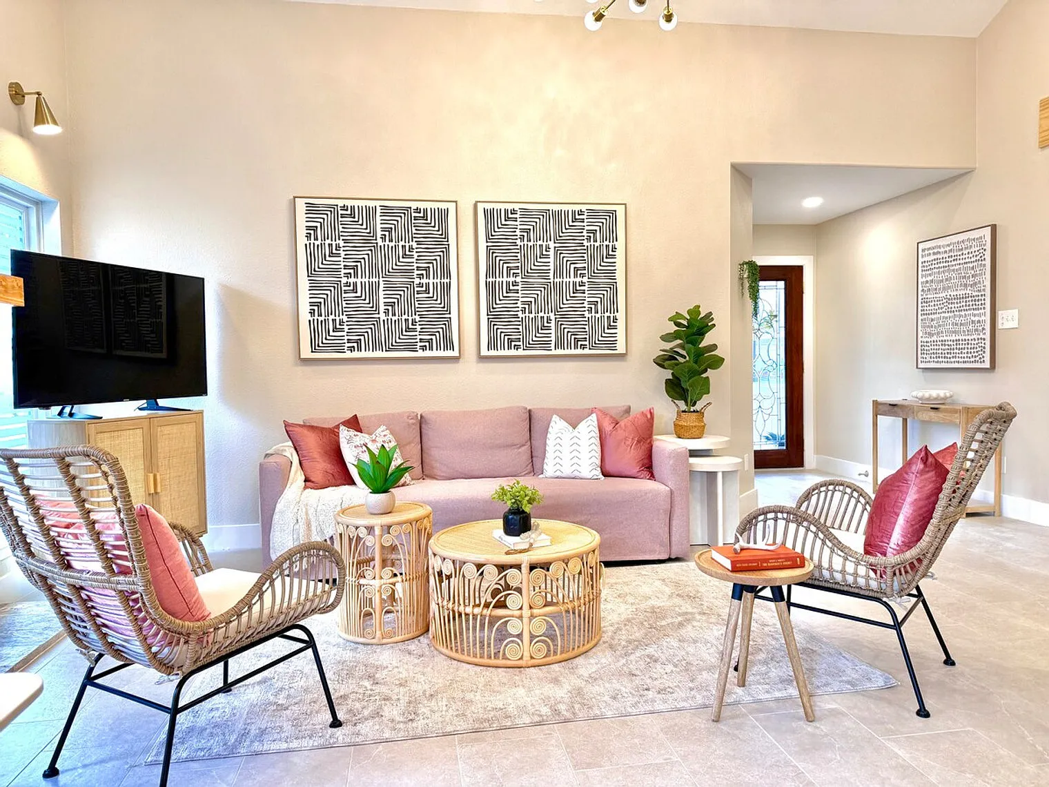 3 bed, 2.0 bath, $6,058 — Photo 4