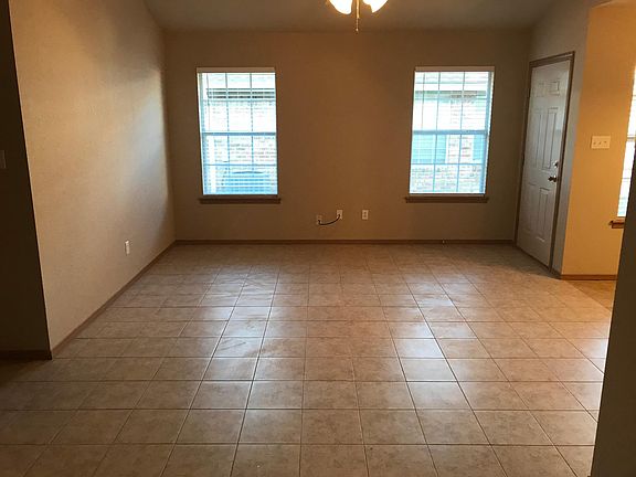 2nd image of 2015 Plum Creek Ln #B