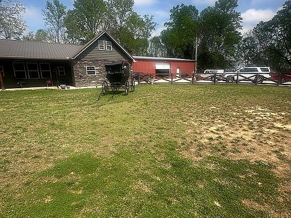 3rd image of 335 Winford Dr