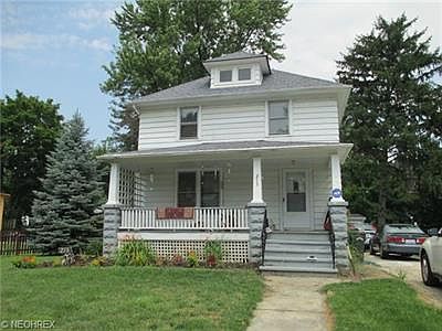 1st image of 215 14th St