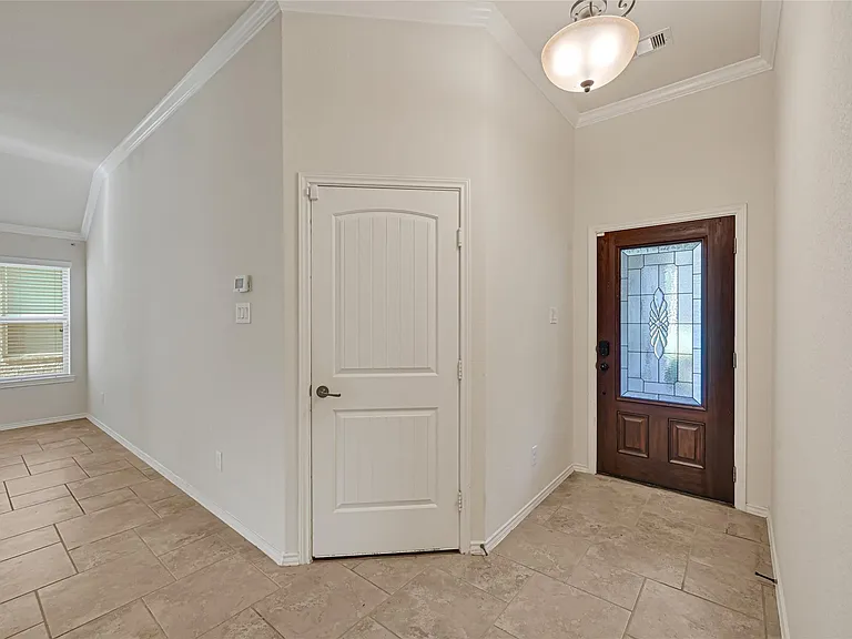 16622 Lake Prince Ln — Photo 4