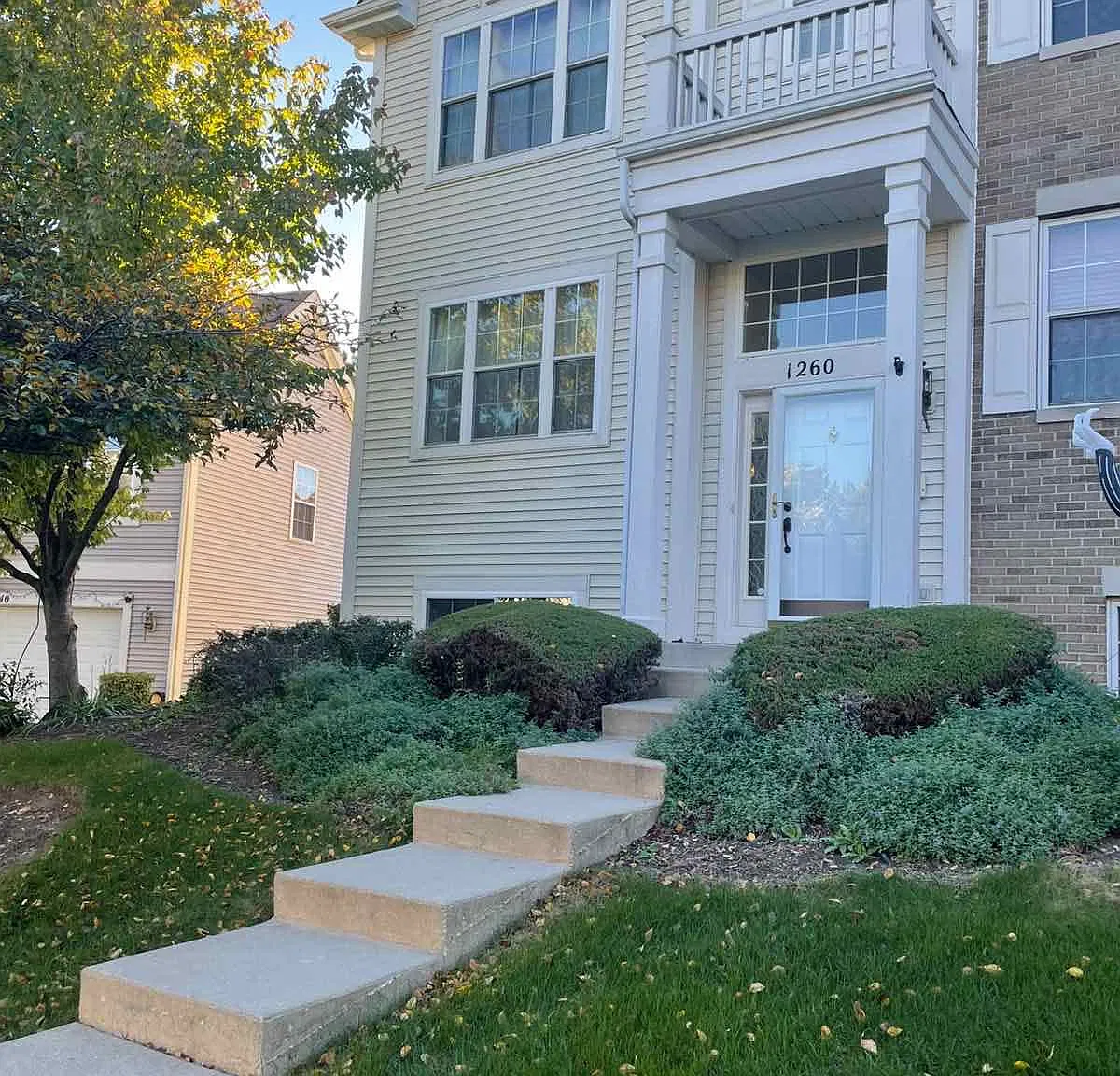 3 bed, 2.5 bath, 1757 sqft, $2,750 — Photo 1