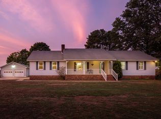 25521 Capshaw Rd, Athens, AL 35613