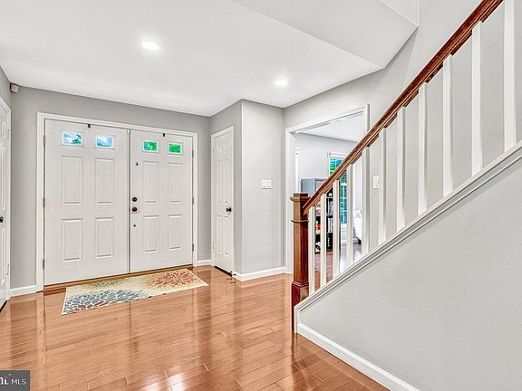 4th image of 10201 Black Rock Ct