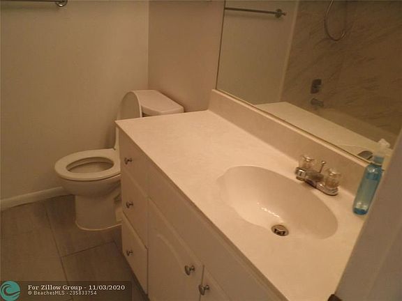 5th image of 4771 NW 84th Ave