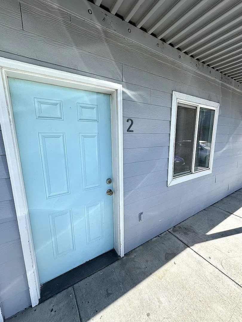 1330 6th Street — Photo 3
