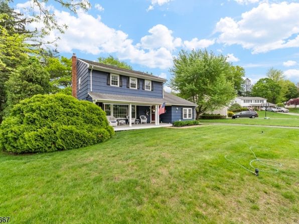 2 Carla Ct, Rockaway Twp., NJ 07866