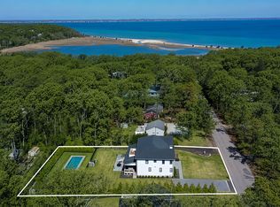 45 Columbine Ave N, Hampton Bays, NY 11946