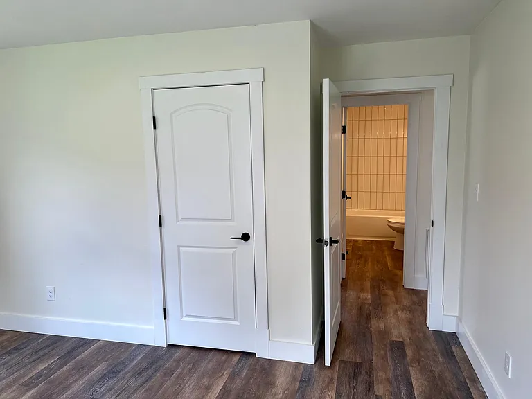1110 Mechanics Way — Photo 12