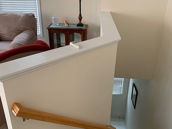 Front door entry/stairs