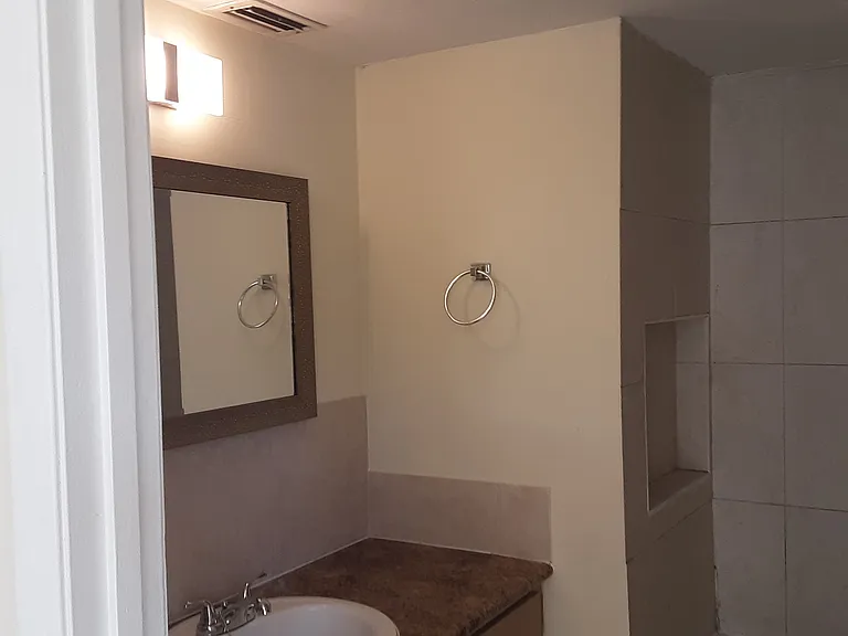 1063 Encourte Grn — Photo 13