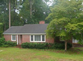 106 Woodland Rd, Rockingham, NC 28379