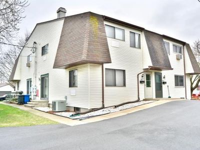 817 Kay Kourt #P-4, Neenah, WI, 54956