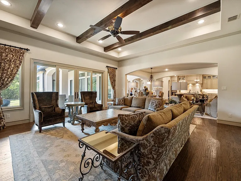 7947 Chartwell Ln — Photo 14