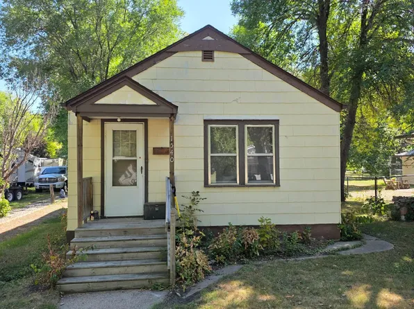 1540 14 1/2 St S, Fargo, ND 58103