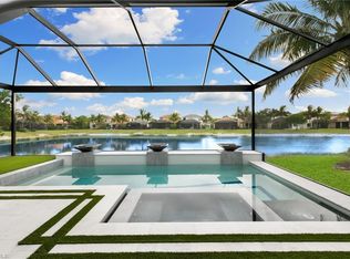 4409 Aurora St, Naples, FL 34119