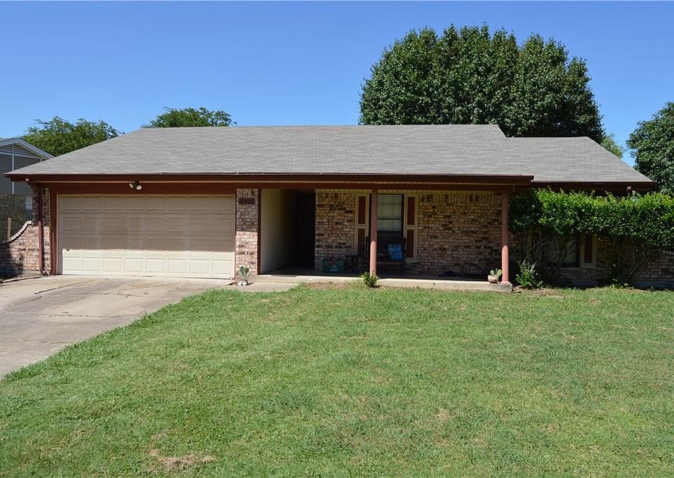 1st image of 4613 Aspen Way