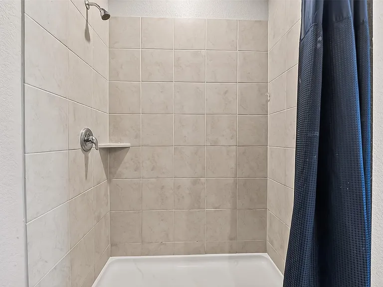 21500 Rustic Elm Dr — Photo 38