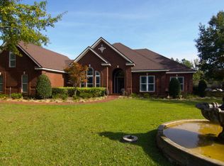 8069 Bay View Dr, Foley, AL 36535