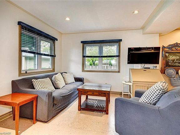 5th image of 37 C Cedar Dr