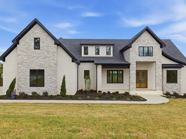 21510 Waterview Dr, Roland, AR 72135