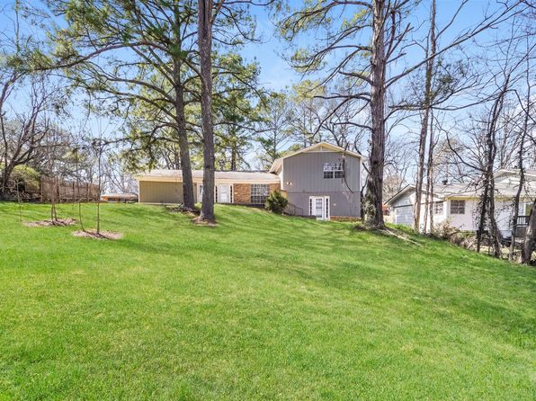 708 Franklin Dr, Clinton, MS 39056