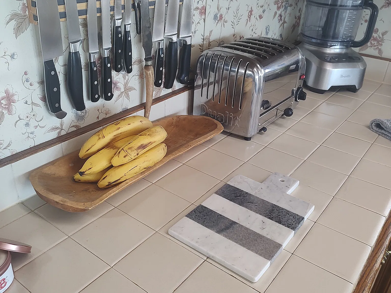 1 bed, 400 sqft, $1,200 — Photo 4