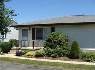 1269 Somerset Dr, Salem, OH 44460