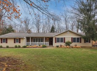 45 Round Top Rd, Warren, NJ 07059