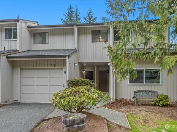 1 Lake Louise Drive #17, Bellingham, WA 98229