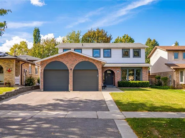 2595 Cavendish Dr, Burlington, ON L7P 4A9