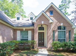 10 Belcarra Pl, Spring, TX 77382