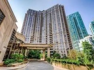 3888 Duke Of York Blvd #722, Mississauga, ON L5B4P5