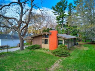 415 Briarwood Pl, Ames, IA 50014