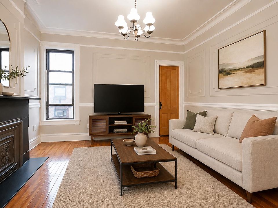 1st image of 1009 Willow Ave APT 4L
