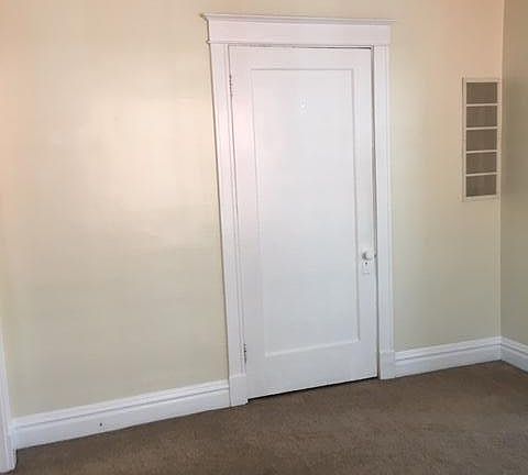 5th image of 4143A Shenandoah Ave #A