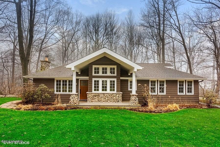 1st image of 6657 Lake Ln